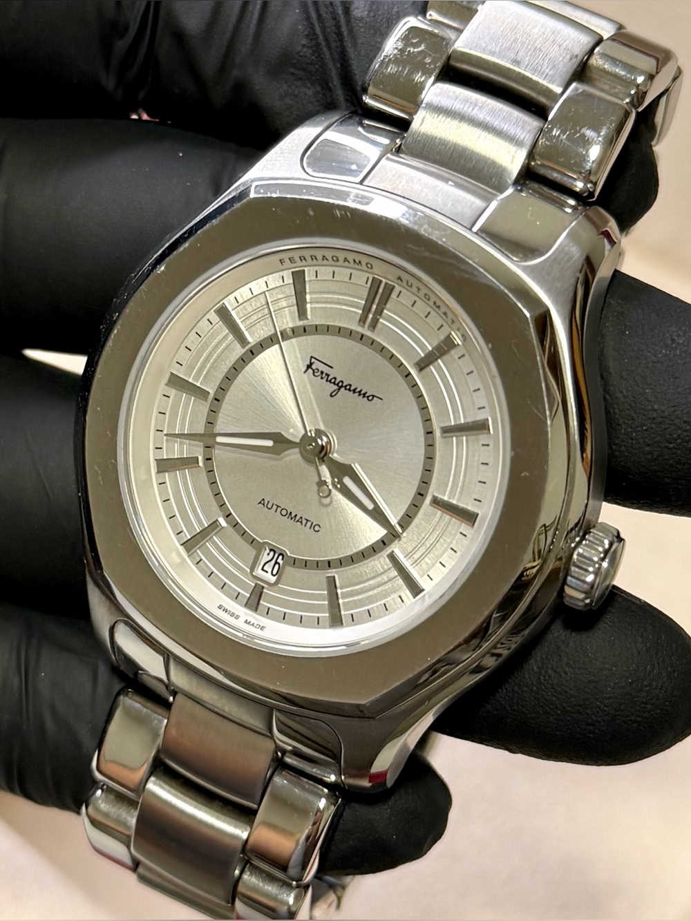 Ferragamo Lungarno FG1040013 Automatic Guilloché Dial Date 44mm Luxury Watch